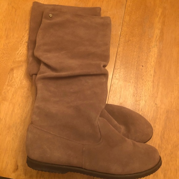 Bear paw ran suede knee boots very nice size 9 - Picture 3 of 8